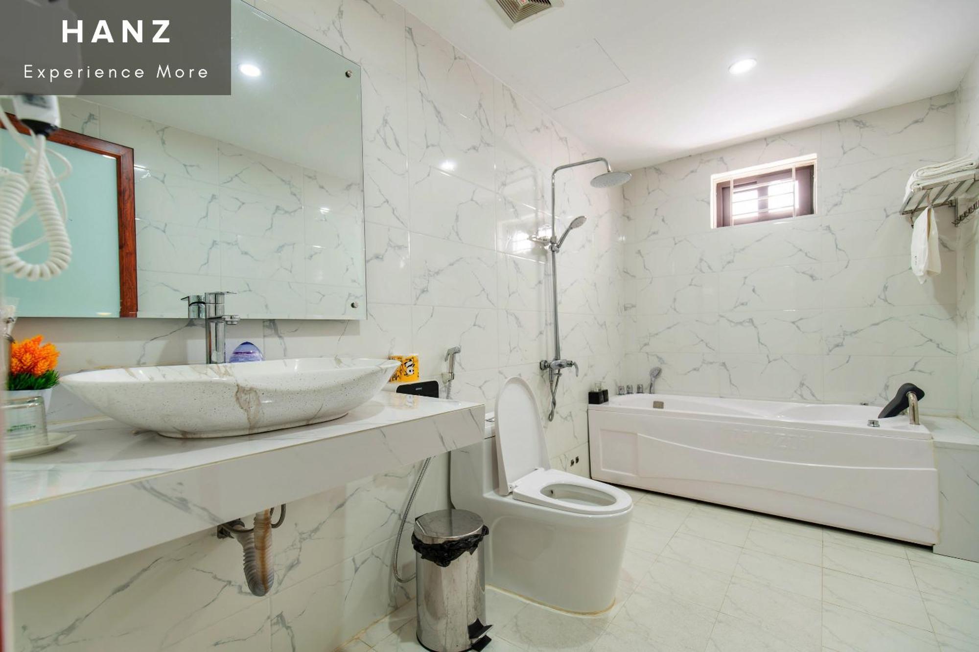 Hanz Noi Bai Airport Hotel Hanoi Exterior foto